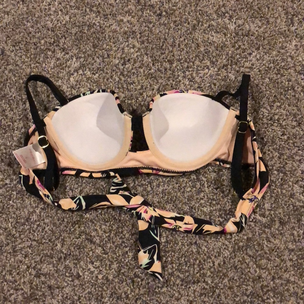 ⭐️5 for 25⭐️ Xhilaration  top S bottom M - Picture 3 of 7